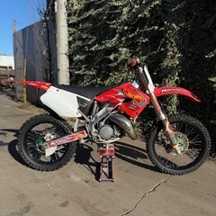 Honda CR125R cr125モトクロスレーサー オフロードの画像