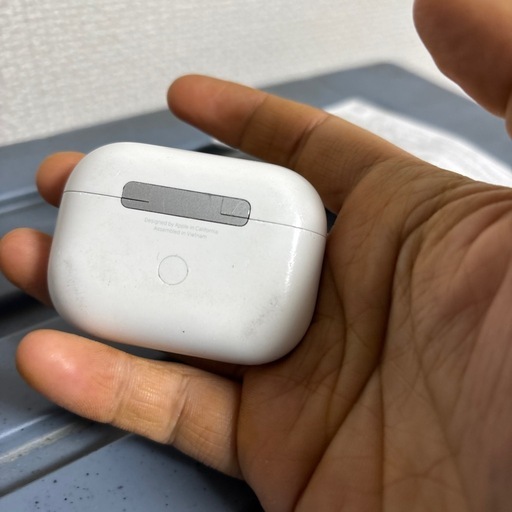 AirPods ケースなし AirPodsプロのケース(中身なし) 【公式通販】