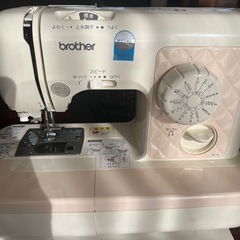 brother電子ミシンの画像