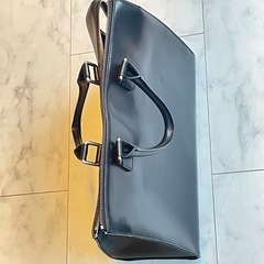 GUANG TONG ビジネスバックの画像