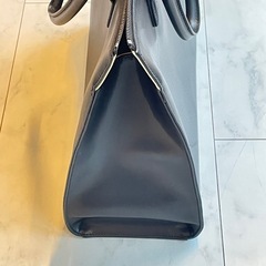 GUANG TONG ビジネスバックの画像