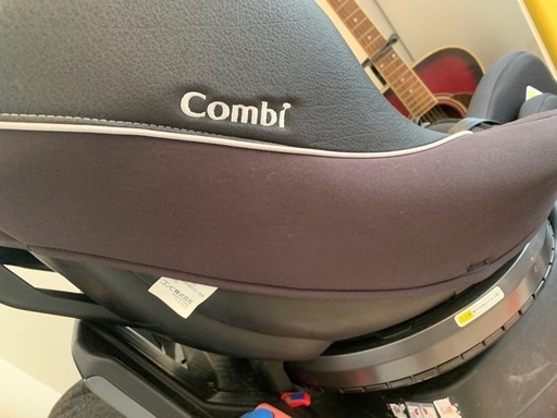 チャイルドシート　コンビ　クルムーブ　エッグショックS　新生児用〜