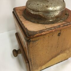 JME011K) ヨーロッパ輸入雑貨 観賞用コーヒーミル オシャレなインテリア小物 中古品【取りに来られる方限定】の画像