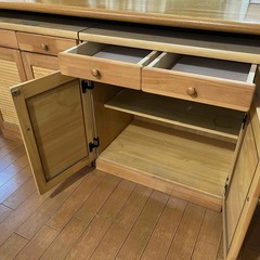テレビ・ソファ・こたつ・その他の画像