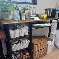 ダイニングテーブル；カウンターテーブル