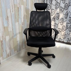  【美品】ヘッドレスト付ハイバックメッシュチェア