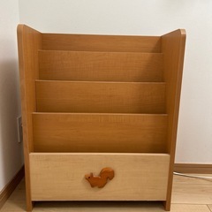 子供用　本棚
