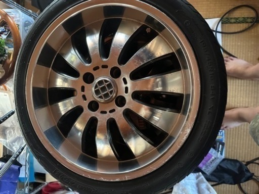 タイヤ、ホイル