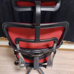 椅子　エルゴヒューマン　ベーシック　赤の画像