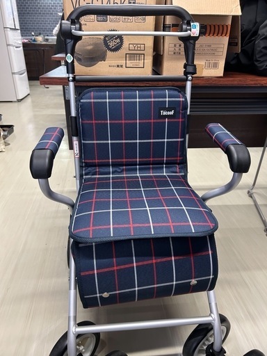 介護用品　手押し車　シルバーカー