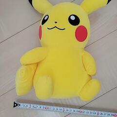 ピカチュウ　ぬいぐるみの画像