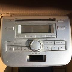 CD    ラジオ　オージオ　カーステレオ　中古