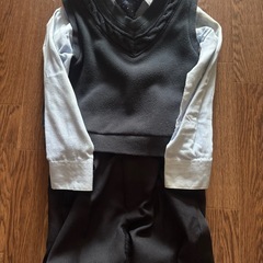 男の子120cmフォーマルスーツの画像