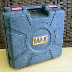 ☆MAX 釘打機 スーパーネイラー HN-65N3 高圧 コイルネイラ マックス エアー工具 ケース付き 下地 サイディング 石膏ボード  札幌 北20条店の画像
