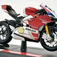 マイストバイクモデル完成品1/18ドカティパニガーレV4s