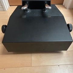 ピアノペダル