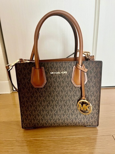 マイケルコース　MICHAEL KORS バッグ