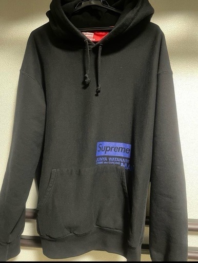 supreme コムデギャルソン　コラボフーディー