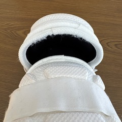 ホワイトエルボーガード フリーサイズの画像