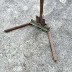自動車部品パーツ　自転車スタンド　の画像