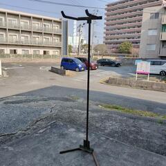 自動車部品パーツ　自転車スタンド　