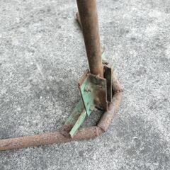 自動車部品パーツ　自転車スタンド　の画像