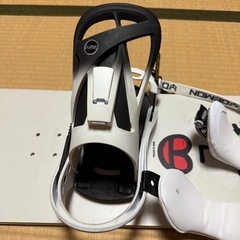 スノーボード　ビンディングの画像