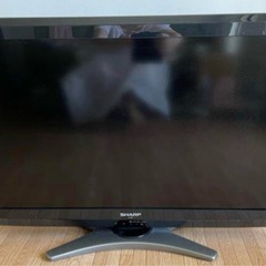 SHARP AQUOS LC-32E8