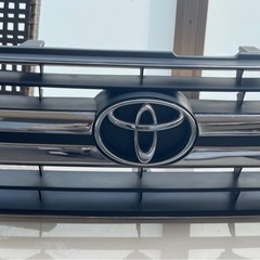 ハイラックスサーフ　グリルの画像