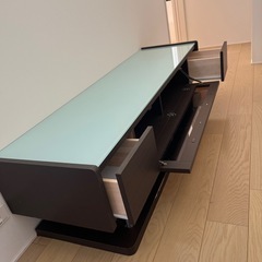 テレビボード　ダークブラウン　ガラストップの画像
