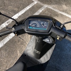 【超美品】ワンオーナー  低走行 本土車 初期型 V100 フルノーマル 整備済 タイヤ新品 自賠責3年残りの画像