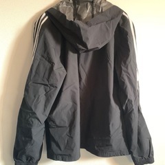 adidas ジャンパーの画像