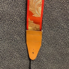 手作りギターストラップの画像