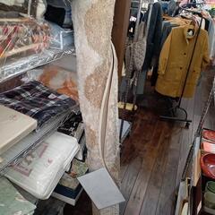 ★値下げしました⤵️〚店頭決済も可能〛展示品　ラグ　カーペット　オーバル　オールシーズン　160×229cm　定価19990円【配達は要決済前問い合わせ】の画像