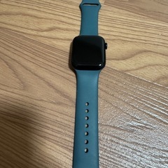 Apple WatchSE(第二世代) 44mm GPS