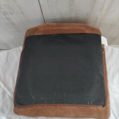 ⭐️アイリスオーヤマ 座椅子 & 枕 2way ふわふわ フロアチェア コンパクト 折りたたみ 収納 ブラウン ZC-9②の画像