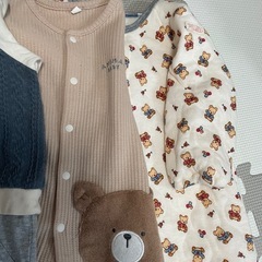 消毒ケース、ベビー服の画像