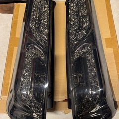 ⭐︎エムブロMBROルークス、パレット社外テールライト
