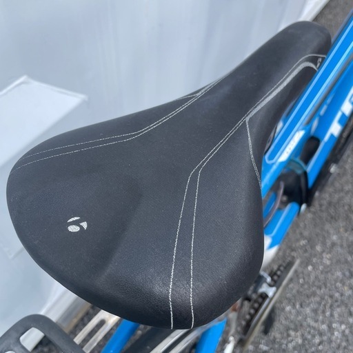 クロスバイク Dual Sport8.3 身長165-180cm 定価6.3万円 2021 クロス