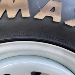 GRIP MAX 185/85/16 スタッドレス　ホイールセットの画像