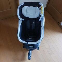 コンビ　チャイルドシート　isofix