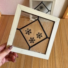 《決まりました》木×ガラスの飾り板　２枚の画像