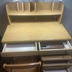 値下げ　学習机　椅子セットの画像