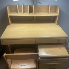 値下げ　学習机　椅子セットの画像