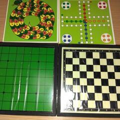 お値下げしました！[代理投稿]未使用品10種類のポケットゲームの画像