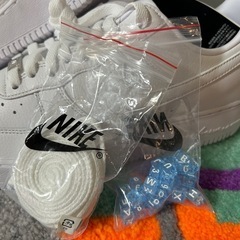 新品NIKEスニーカーの画像