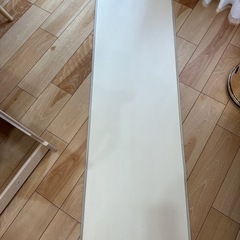 お譲り先決まりました。キッチンマット　40✖️180 ニトリの画像