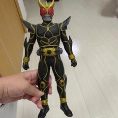大きいソフビ!!仮面ライダークウガの画像