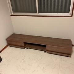 27日に引き取り限定　大型テレビ台