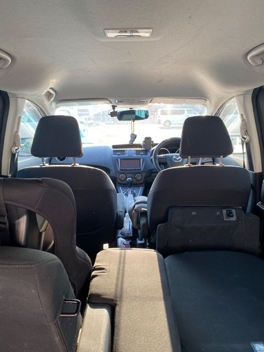 マツダ・プレマシー2011 Mazda premacy 2.0L 97000km